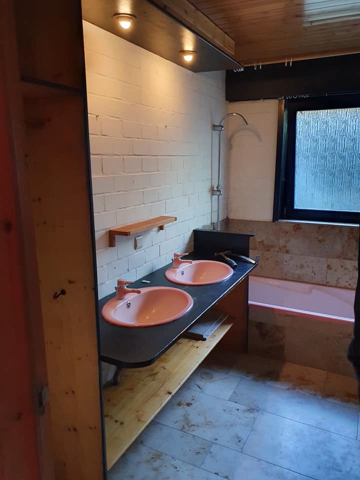 Oude badkamer
